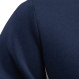 Stylischer Herrenpullover