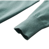 Wollpullover mit V-Ausschnitt