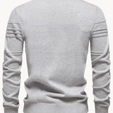 Herrenpullover mit Karomuster