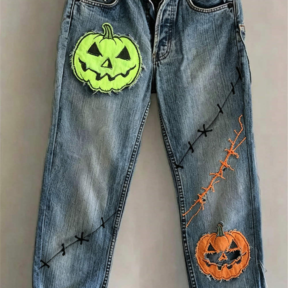 Celeste | Von Halloween inspirierte blaue Jeans mit mittelhoher Taille und geradem Bein in mittlerer Waschung