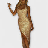 Stylisches Kleid mit hohem Schlitz