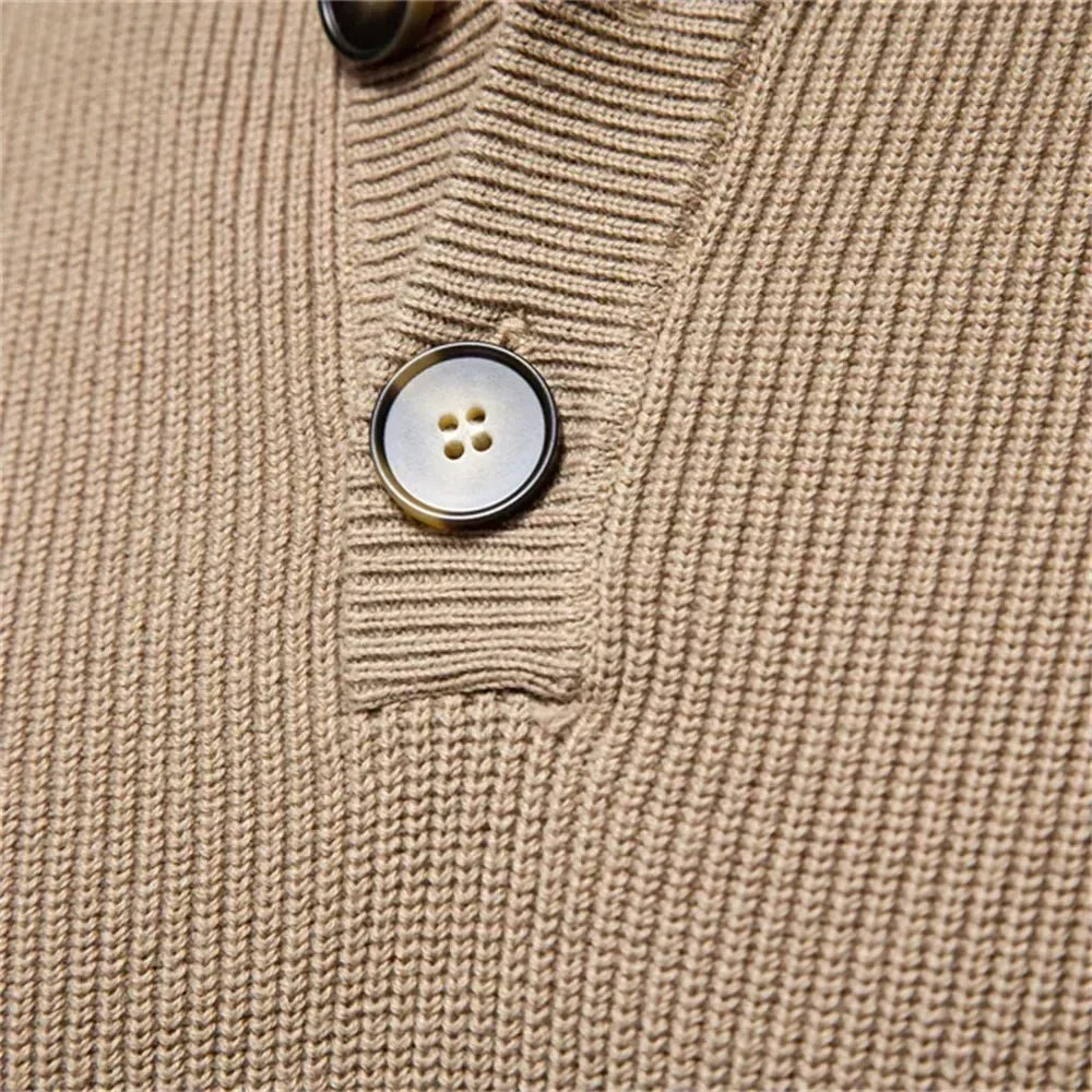 Konrad | Eleganter Herrenpullover mit Knöpfen