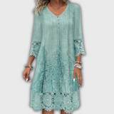 Evelyn – Elegantes Spitzen-V-Ausschnitt-Kleid