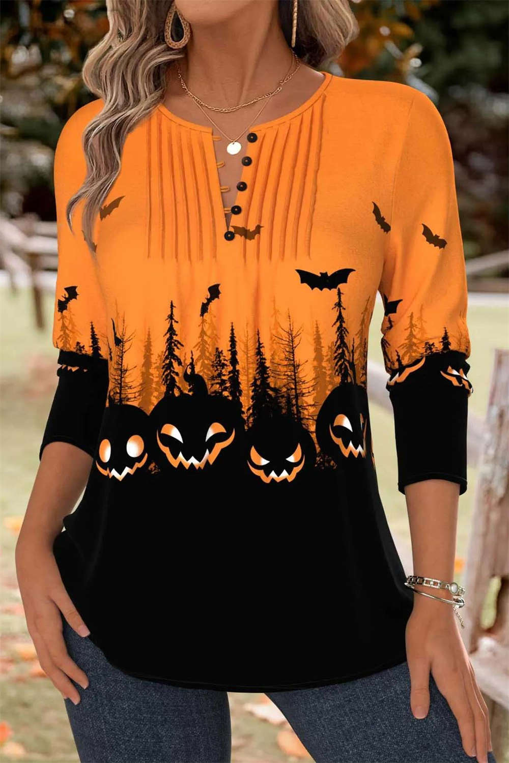 Yara | Halloween-inspirierte orangefarbene Halloween-Langarmbluse mit geteiltem Ausschnitt
