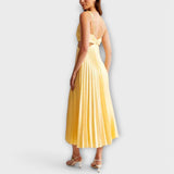 Nadia - Sommerkleid mit Rückenschlitz und Falten-Detail