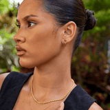 Anaya Triple Gold Hoop Ohrringe
