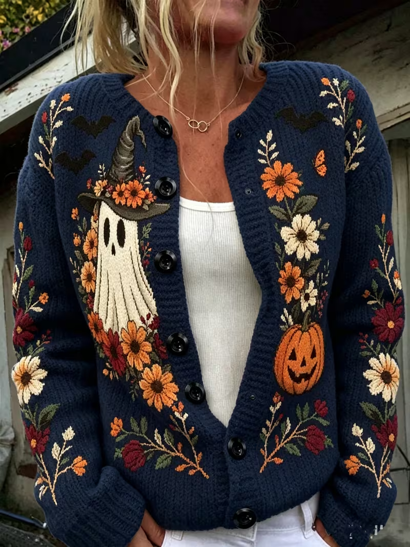 Barbara | Von Halloween inspirierter, mit Blumen bestickter Geister-Kürbis-Strick-Cardigan mit Knopfleiste vorne