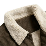 Herrenveloursjacke mit Sherpa-Kragen und Druckknöpfen - Braun