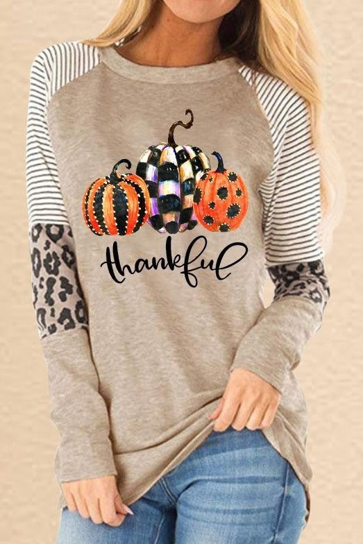 Fernanda | Halloween-inspiriertes Patchwork-Sweatshirt mit Kürbis-Print