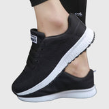 Hazel | Chunky Strick-Mesh Trainer
