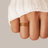 Goldene Unendlichkeitsschleifenring