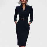 Kate | Raffiniertes schwarzes Kleid mit Gürtel und Stehkragen