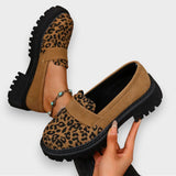 Jasmine | Plattform Lacklederstiefel im Leopardenmuster