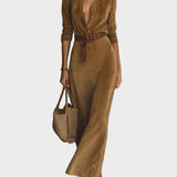 Rinske - Maxi-Kleid aus Suédine mit Knopfverschluss und Kragen